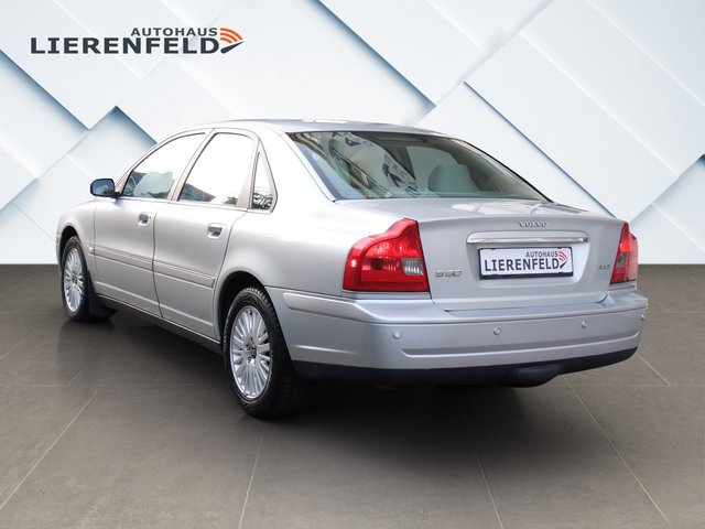 Volvo S80 2.4 D Kinetic Automatik Leder Navi AHK - photo 5