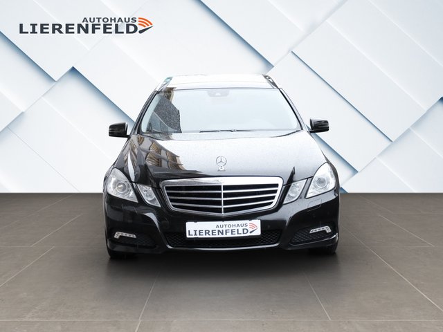 Mercedes-Benz E 350 E T CGI Mega Ausstattung - foto 2