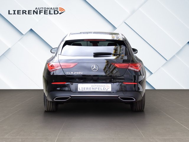 Mercedes-Benz CLA 250 e Shooting Brake Progressive 1.Hand - photo 3