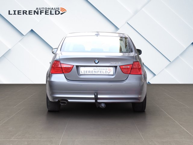 BMW 318 d Leder Navi AHK nur 49 Tkm - foto 4