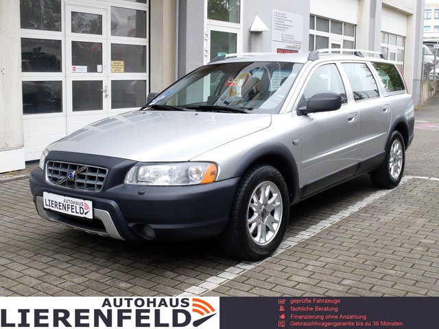 Volvo XC70 D5 AWD Summum Voll Volvo Scheckheft - фото 1