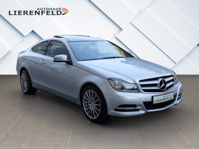 Mercedes-Benz C 220 Coupe Automatik Leder Panorama - фото 2