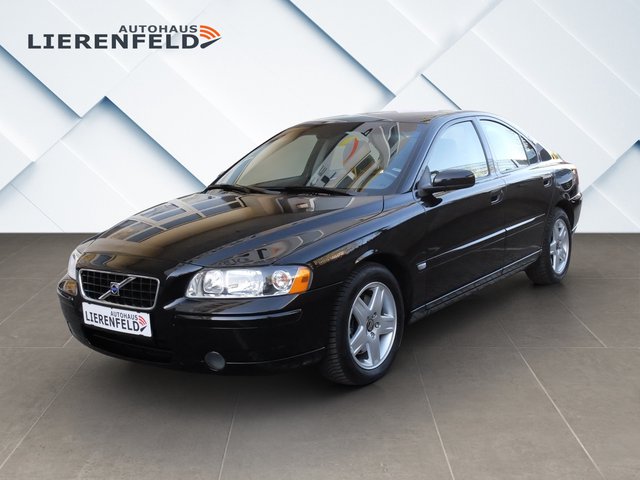 Volvo S60 2.4 Momentum Automatik AHK Scheckheft - фото 1