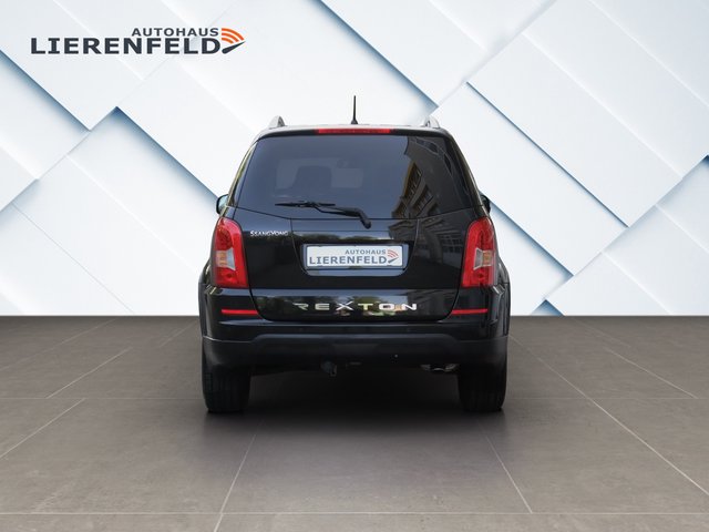 SsangYong Rexton 2.0 TD Sapphire 4x4 7 Sitze AHK - фото 2