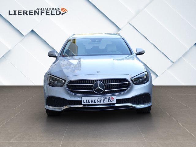 Mercedes-Benz E 300 T de 4Matic Vollleder 1.Hand - photo 4