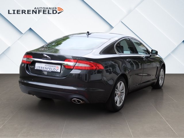 Jaguar XF 2.2 Diesel aus 1.Hand MWsT ausweisbar - фото 3