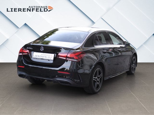 Mercedes-Benz A 250 e Limousine Edition 2020 AMG Line - bilder 3