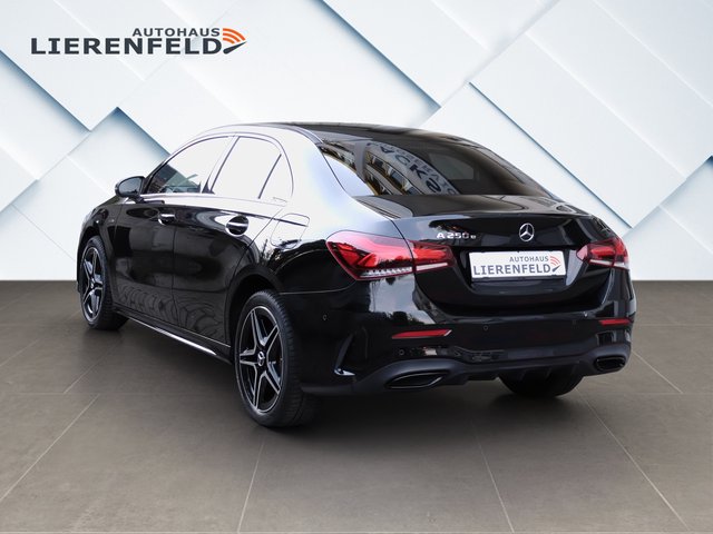 Mercedes-Benz A 250 e Limousine Edition 2020 AMG Line - bilder 5