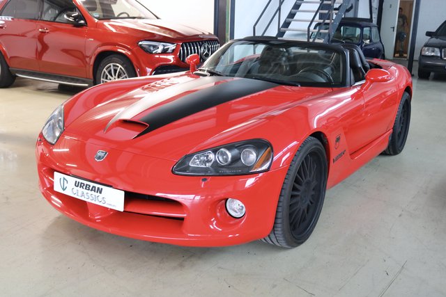 Dodge Viper SRT-10 *WENIG KM*TÜV NEU* Used vehicle for sale | First registration 06/2005 | Price 79.900 €