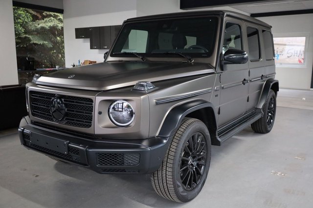 Mercedes-Benz G 500 DESIGNO AMG BURM. GSD Manufaktur Used vehicle for sale | First registration 01/2024 | Price 165.900 €