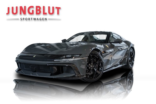 Ferrari 12 Cilindri Spider + CARBON + NEW Used vehicle for sale | First registration 10/2025 | Price 595.000 €