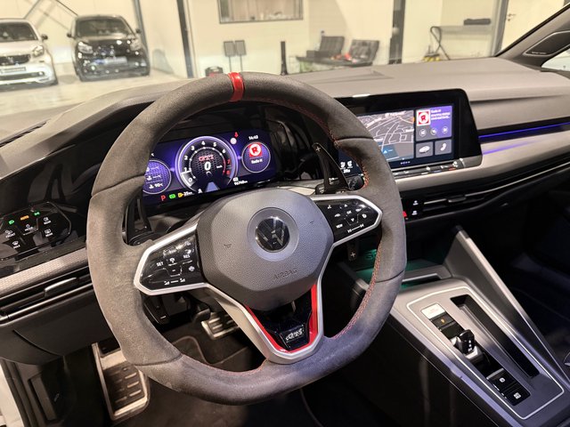 Volkswagen Golf 8 GTI CS*HeadUp*Matrix*HarmanK*DCC*Pano*Memory  Clubsport - foto 9