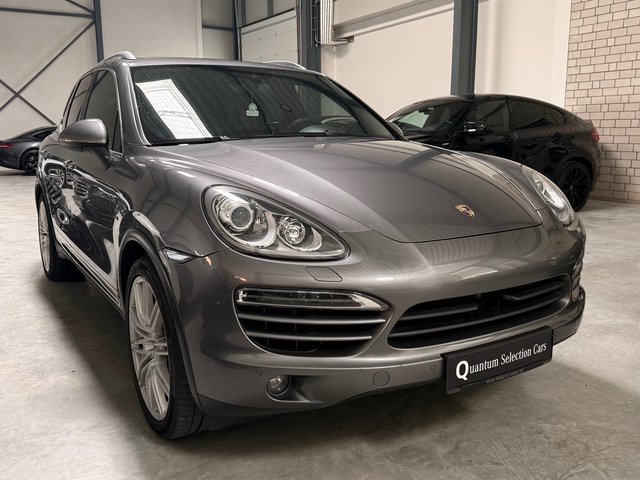 Porsche Cayenne DIESEL *Luft*Standhz*Monitore*PDLS*PANO*21ZOLL* - photo 3