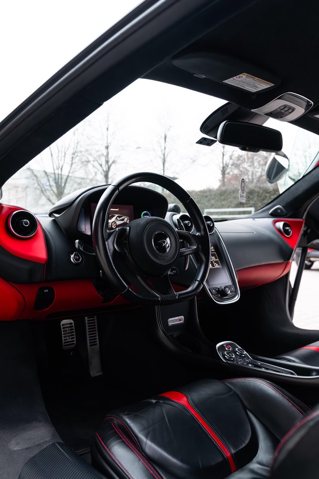 McLaren 570 S *FULL-Carbon*Novitec*Track*MclarenHistory*Lift*Bowers-Wilkens* 1 of 1 - foto 4