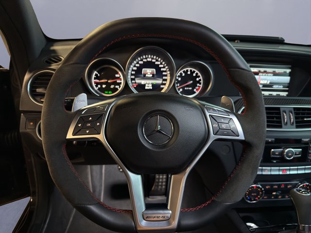 Mercedes-Benz C 63 AMG Coupe Black Series - photo 10