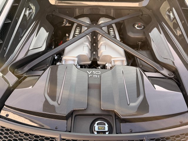 Audi R8 Coupe 5.2 FSI *1of1*-EXKLUSIVE*CARBON*FULL OPTION  RWD performance VERDE HERMES - photo 8