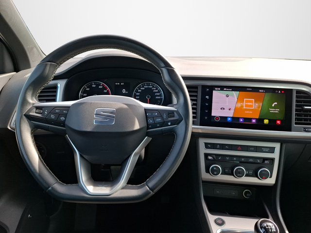 SEAT Ateca 1.5 TSI ACT Xperience KLIMA / AHK / NAVI / PANORAMA - foto 10