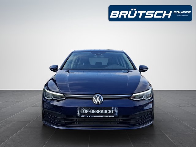 Volkswagen Golf VIII 1.0 TSI Life KLIMA / AHK / STHZG / NAVI / ACC / SITZHEIZUNG - bilder 4