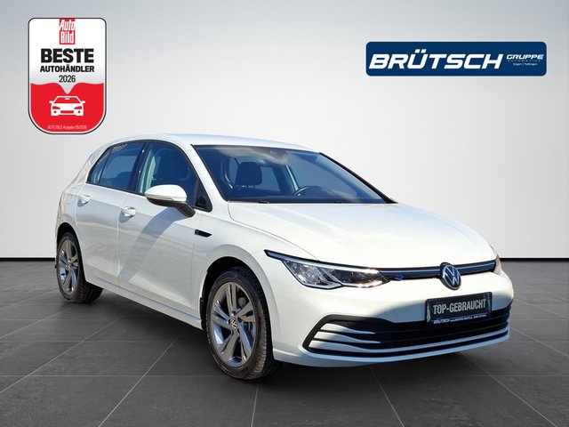 Volkswagen Golf VIII 1.5 TSI R-Line OPF KLIMA / AHK / NAVI / ACC / SITZHEIZUNG - foto 2