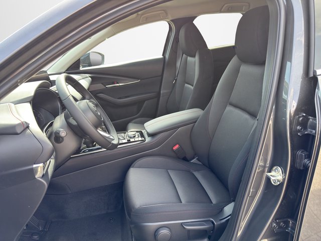 Mazda CX-30 2.0 X 186PS 6AT AWD Homura - bilder 8