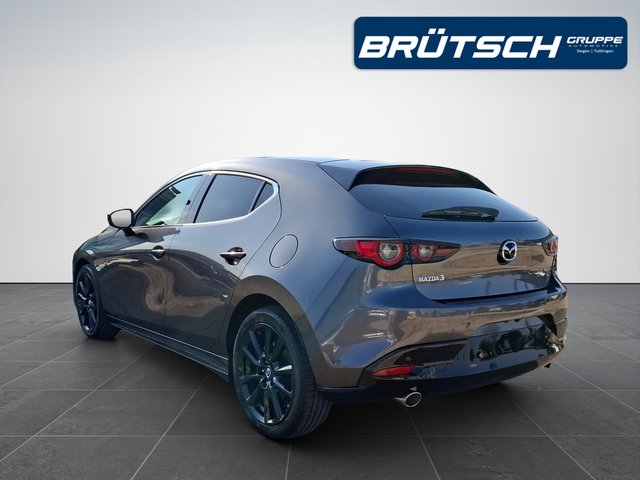 Mazda 3 2.5 e-SKYACTIV G 140PS 6AT Homura - bilder 2