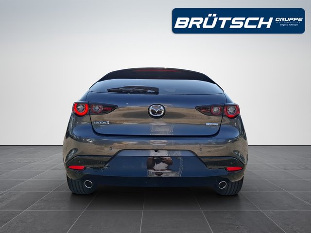 Mazda 3 2.5 e-SKYACTIV G 140PS 6AT Homura - bilder 5
