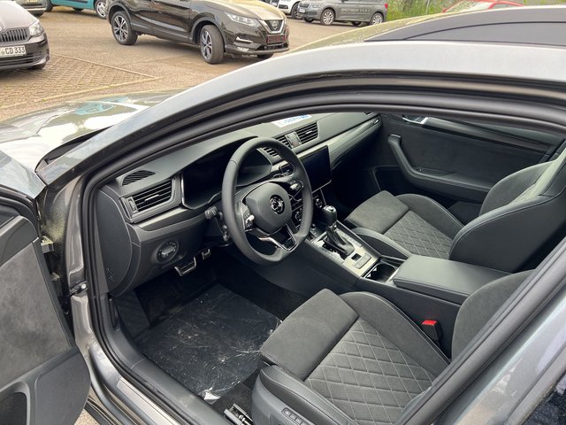 Skoda Superb Combi 2.0 TDI Sportline 4x4 DSG / MATRIX / AHK / STHZG / PANORAMA - foto 6