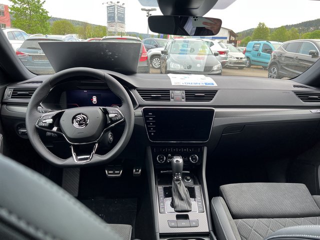 Skoda Superb Combi 2.0 TDI Sportline 4x4 DSG / MATRIX / AHK / STHZG / PANORAMA - foto 7