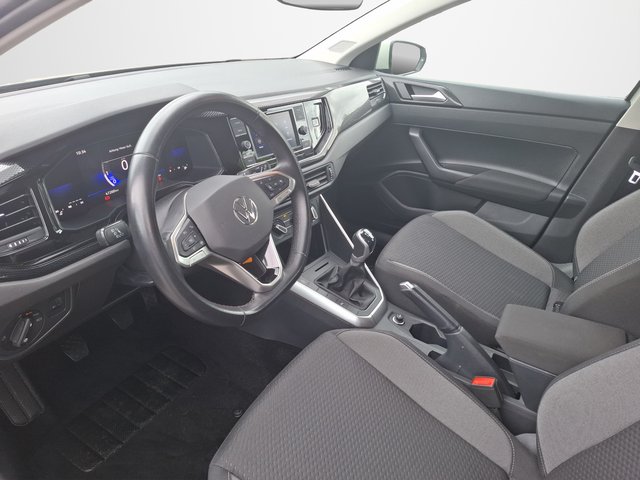 Volkswagen Polo VI 1.0 Life KLIMA / LED / DAB+ / PDC / SITZHEIZUNG / ALU - foto 8