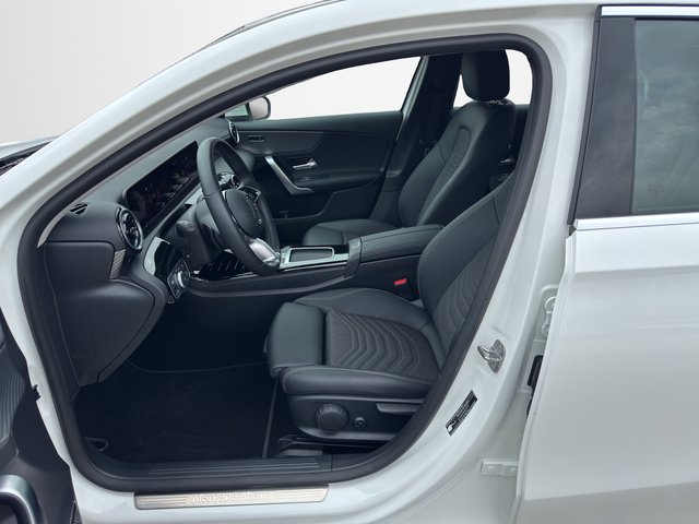 Mercedes-Benz A 220 4Matic Progressive AUTOMATIK / LED-HIGH / NAVI / SITZHEIZUNG - foto 8