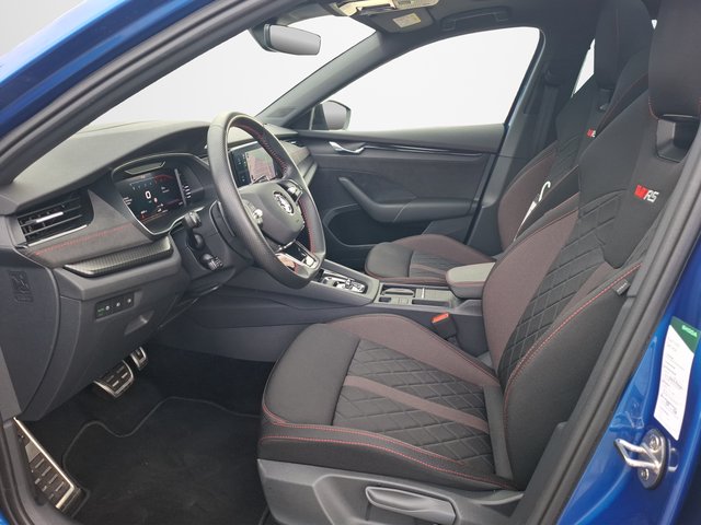 Skoda Octavia Combi RS 2.0 TDI DSG / PANORAMA / STHZG / ACC - bilder 8