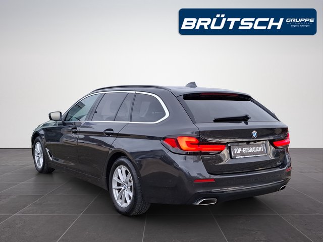 BMW 520 d Touring xDrive AUTOMATIK / LEDER / PANORAMA / STHZG - foto 2