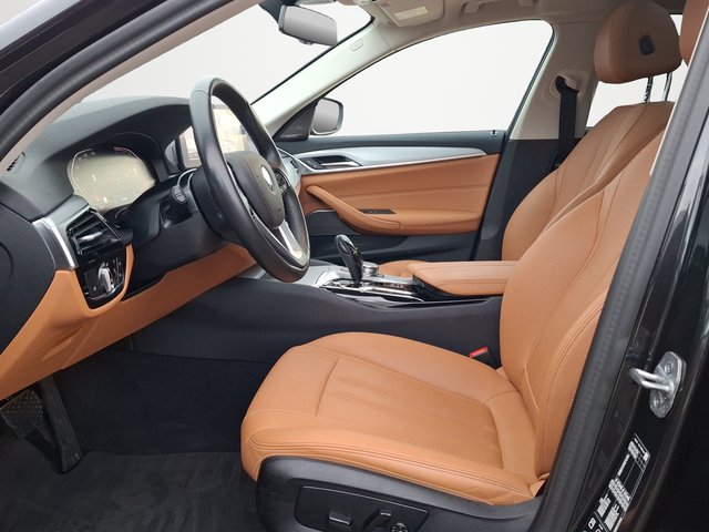 BMW 520 d Touring xDrive AUTOMATIK / LEDER / PANORAMA / STHZG - foto 8