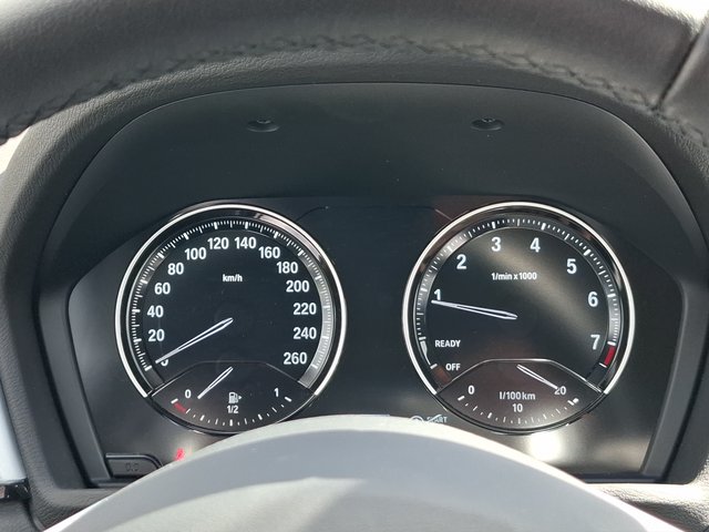 BMW X1 sDrive 20 i Advantage AUTOMATIK / AHK / KLIMA / SITZHEIZUNG - foto 10