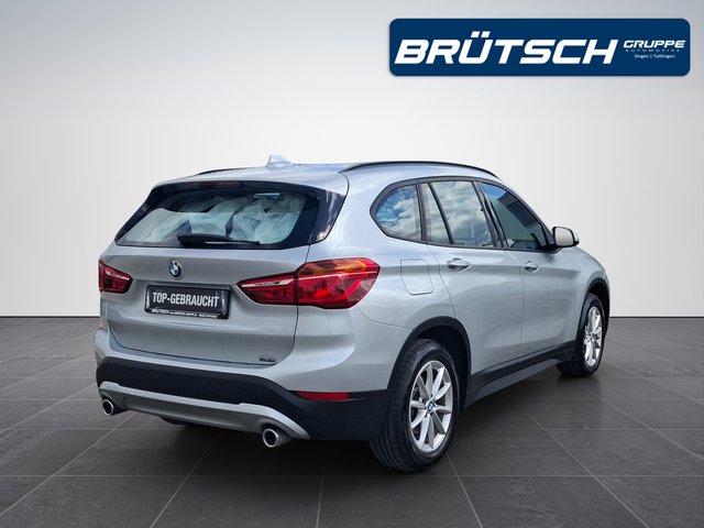 BMW X1 sDrive 20 i Advantage AUTOMATIK / AHK / KLIMA / SITZHEIZUNG - foto 3