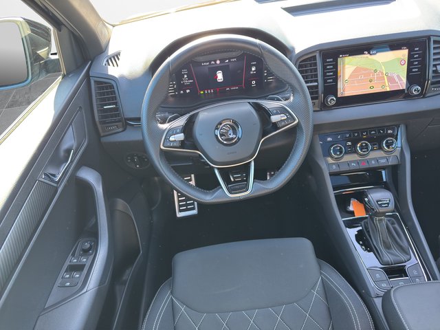 Skoda Karoq 2.0 TSI Sportline 4x4 DSG / AHK / NAVI / PANORAMA / SITZHEIZUNG - bilder 10