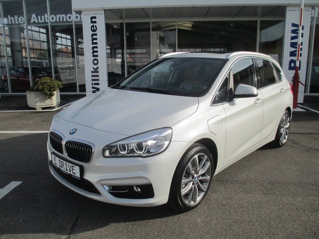 BMW 225xe Active Tourer - photo 1