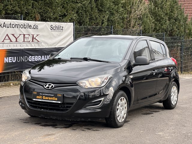 Hyundai i20 FIFA World Cup EURO5 TÜV & Service NEU Gebrauchtwagen Kaufen | EZ 06/2014