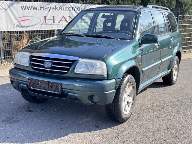 Suzuki Grand Vitara 5-trg. 2.7 V6 XL7 Comfort Leder 4x4 Used vehicle for sale | First registration 10/2002