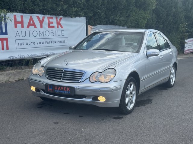 Mercedes-Benz C 240 2te.Hand Automatik Leder Used vehicle for sale | First registration 01/2001 | Price 1.499 €