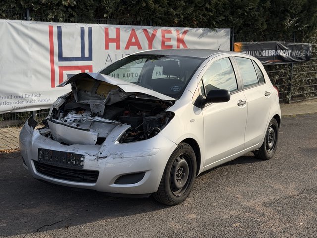 Toyota Yaris Cool+  Unfall Fahrtauglich Euro4;5 Used vehicle for sale | First registration 02/2010