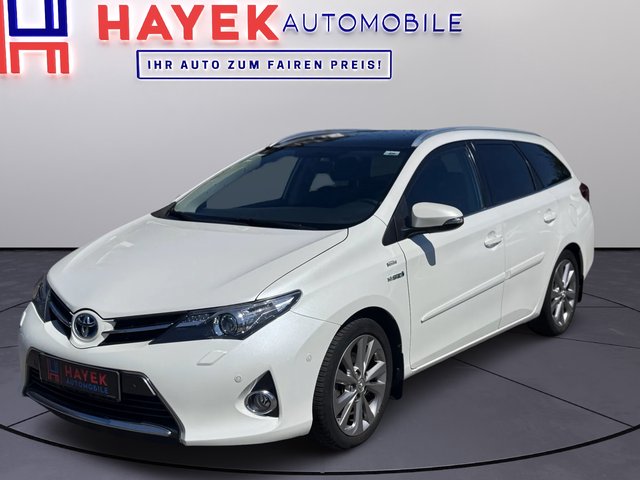 Toyota Auris Touring Sports Hybrid Life+ Pano / / RFK Gebrauchtwagen Kaufen | EZ 11/2013