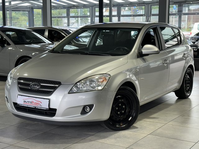 Kia Ceed 1.4 EX 8xbereift Klima Used vehicle for sale | First registration 07/2007