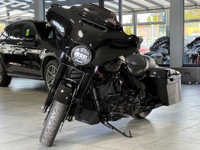 Harley-Davidson FLHXS Street Glide Special 107 LED CVO-Heck Gebrauchtwagen Kaufen | EZ 07/2019