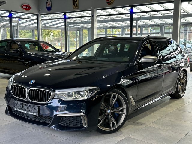 BMW M550d xDrive Touring NightVision SoftClose H/K Used vehicle for sale | First registration 07/2018