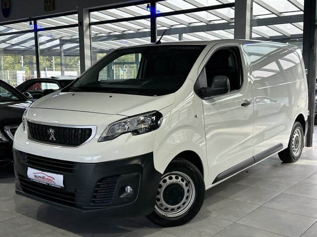 Peugeot Expert Kasten Premium L2 Navi Tempomat 3-Sitzer Used vehicle for sale | First registration 01/2019