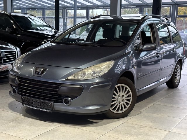 Peugeot 307 Break/ SW Break Oxygo Tempomat 8x Bereift Used vehicle for sale | First registration 08/2006