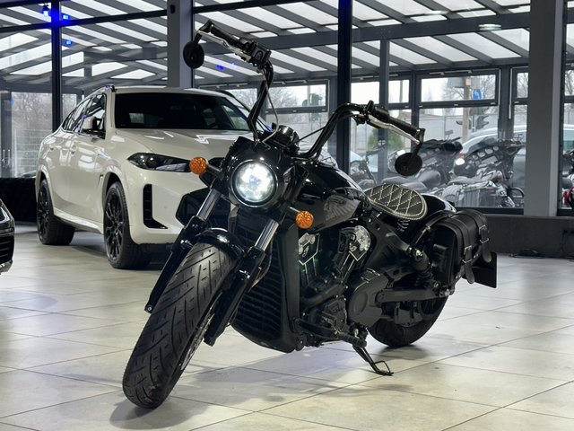 Indian Scout Bobber Klappenauspuff LED Used vehicle for sale | First registration 03/2019