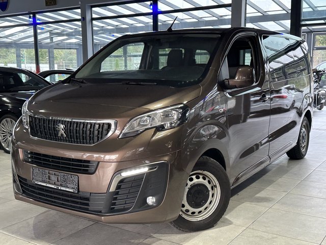 Peugeot Expert Kombi L2 aut. 5-Sitzer Toch Navi AHK PDC Used vehicle for sale | First registration 01/2018