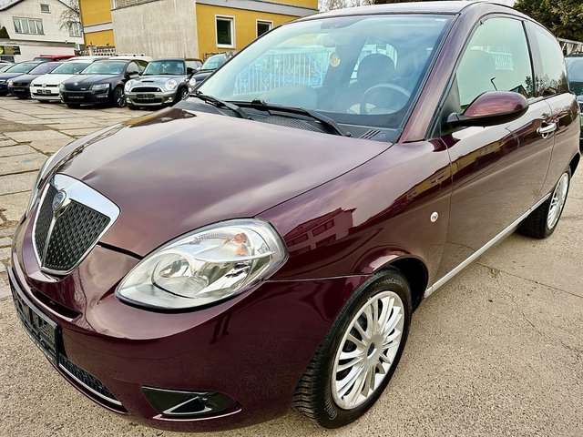 Lancia Ypsilon 1.4 16V Oro * Automatik * Klima * EFH * Gebrauchtwagen Kaufen | EZ 06/2009 | Preis 5.450 €